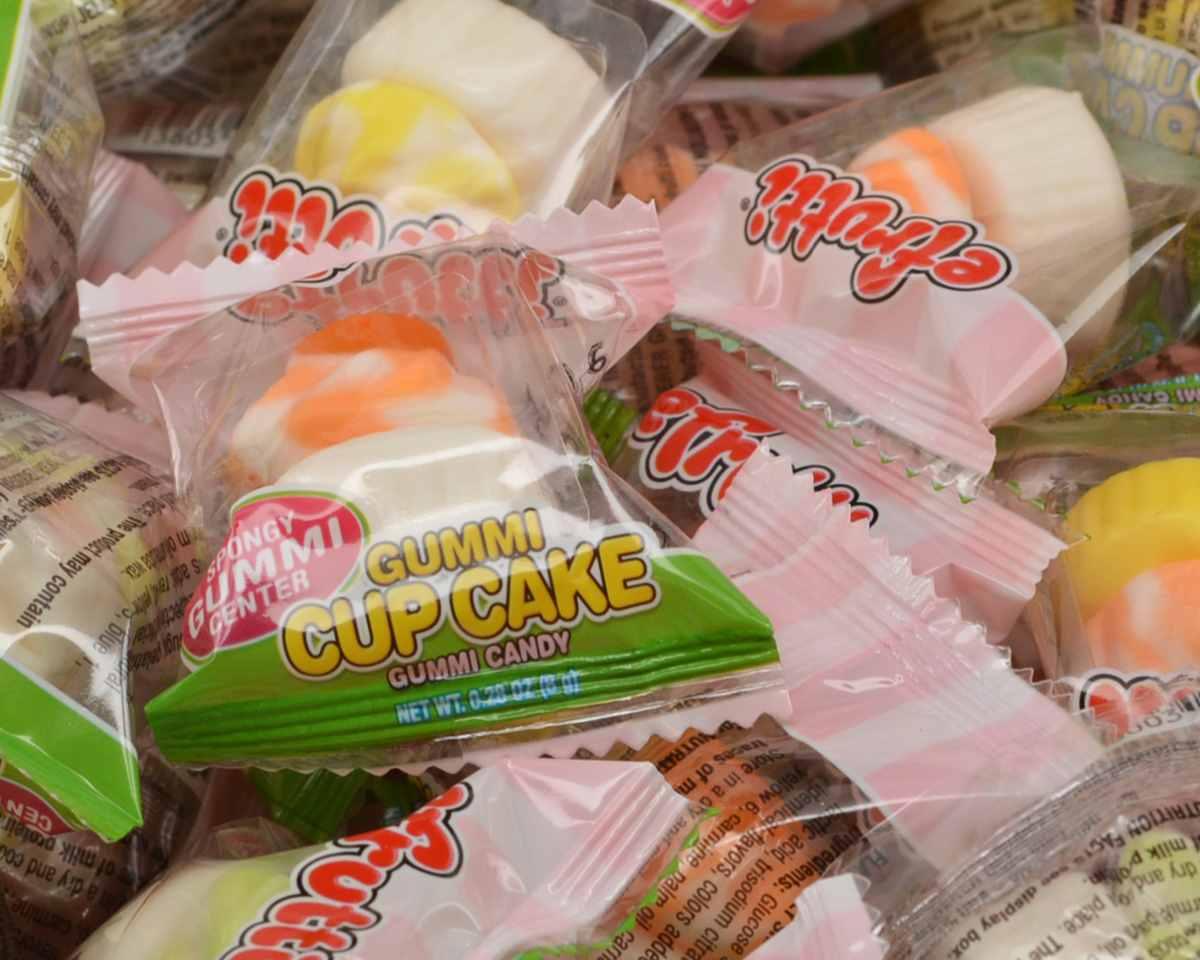 Gummi Cupcakes - CandyFavorites