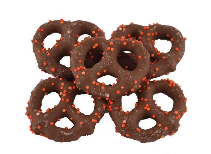 Halloween Chocolate Pretzels - CandyFavorites