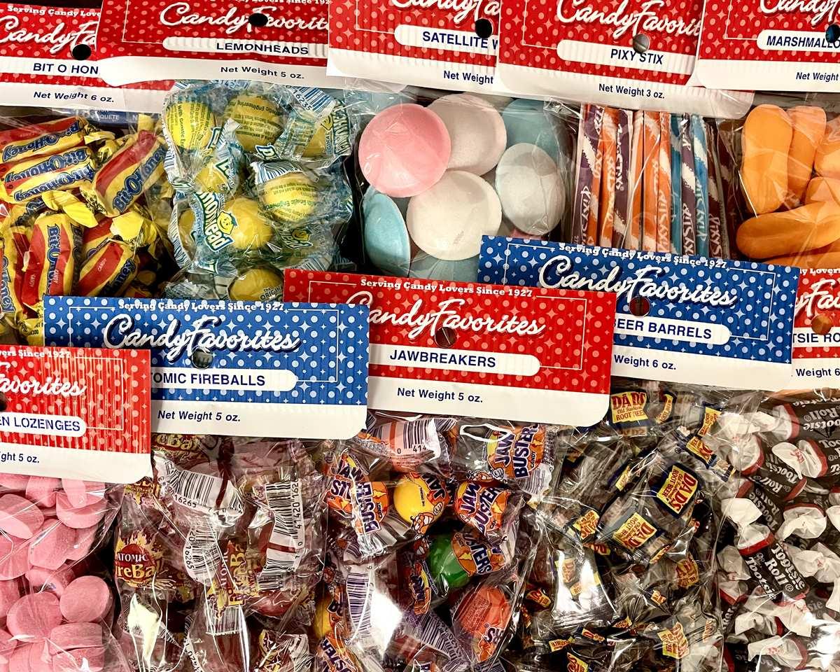 CandyFavorites Bag Candy Retro Assortment - CandyFavorites